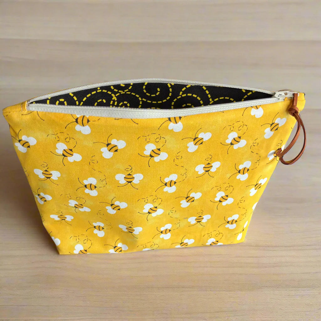 Bee Zipper Pouch