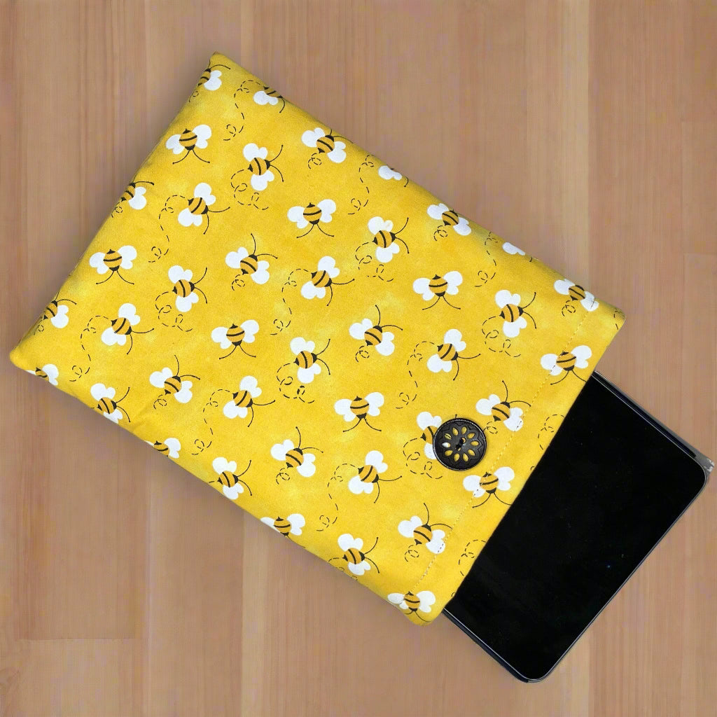 8x10" Bee Book/Kindle Sleeve
