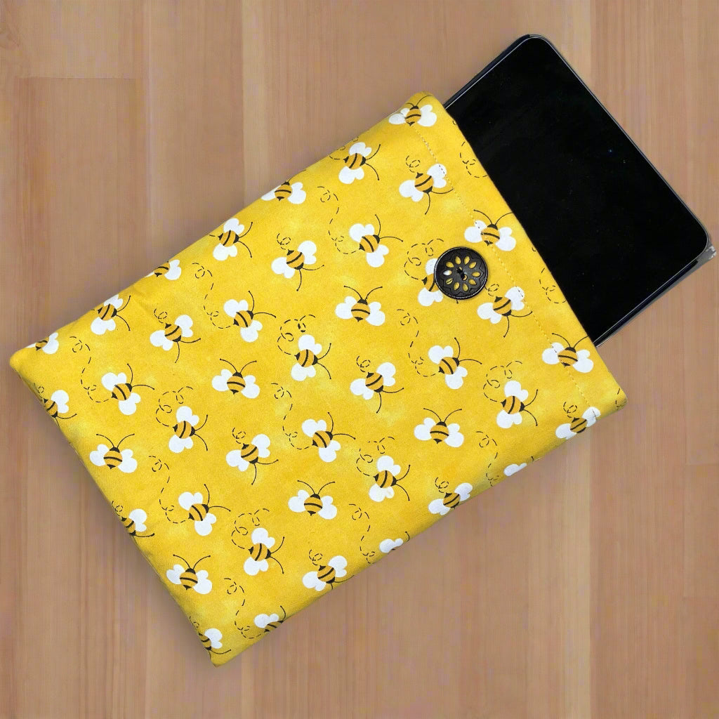 8x10" Bee Book/Kindle Sleeve