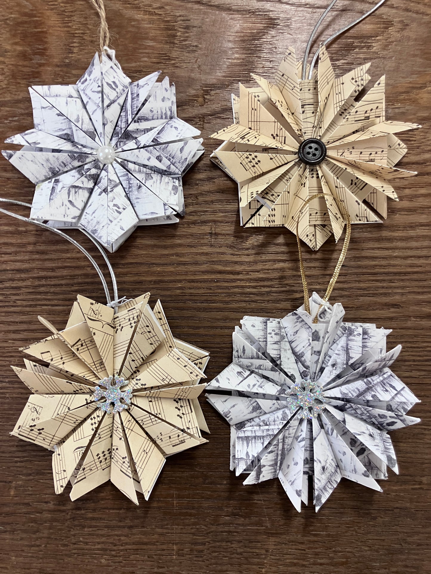 Origami Star Ornament Workshop - Sat. December 5th / 10:30-12:00